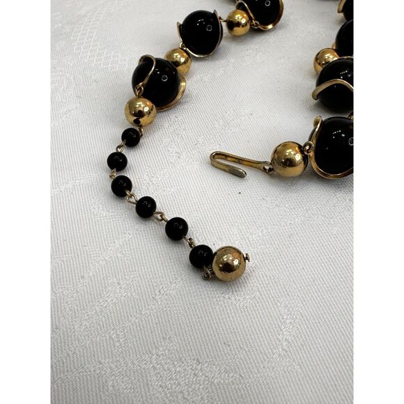 Stunning Vintage Coro Lucite Necklace - Picture 5 of 8